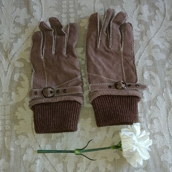 NWOT Suede Gloves - Picture 1 of 2